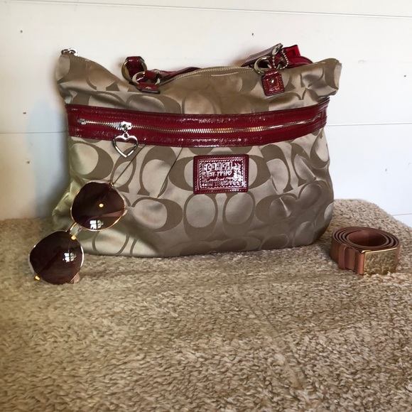 Coach Handbags - Coach purse offers welcome